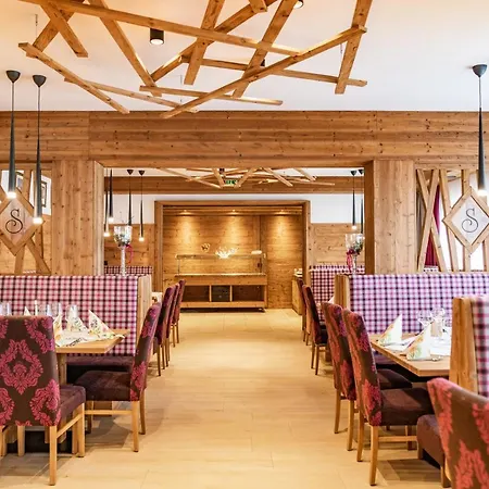 Hotell Hotel-restaurant Schwaiger*** 3*